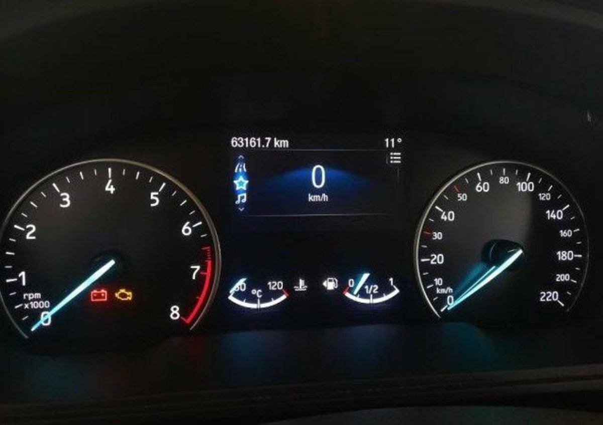 Ford EcoSport 1.0 EcoBoost 125 CV (10)
