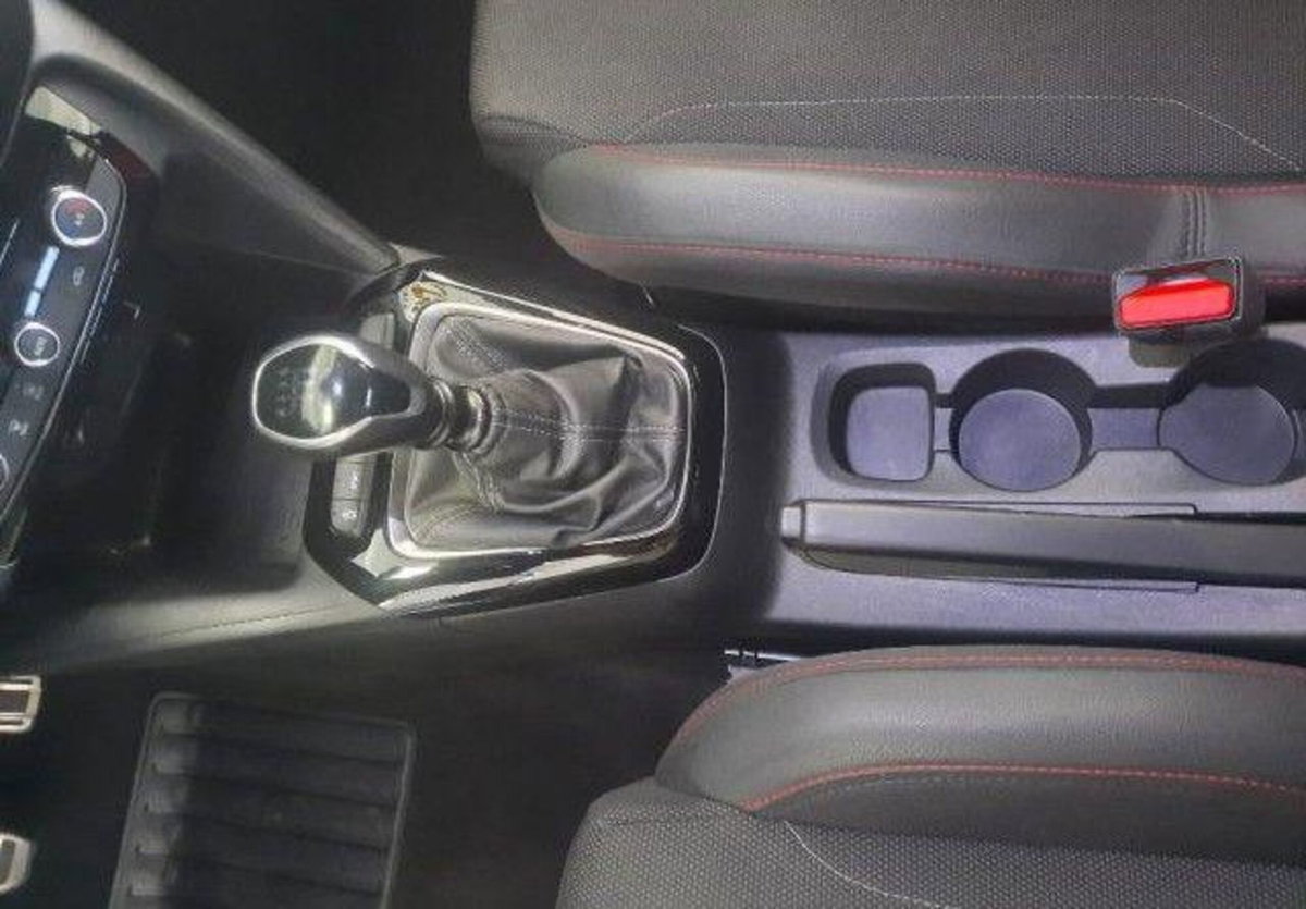 Opel Corsa 1.2 100 CV GS Line (10)