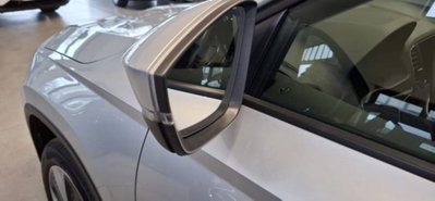 Skoda Karoq 2.0 tdi Sportline 115cv (8)