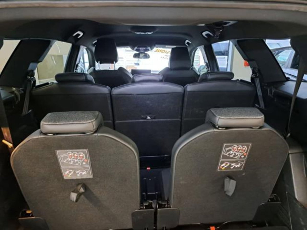 Peugeot 5008 PureTech Turbo 130 S&S Allure (10)
