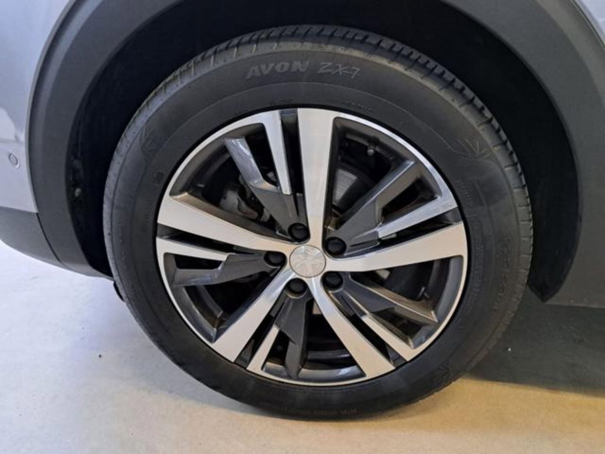 Peugeot 5008 PureTech Turbo 130 S&S Allure (12)