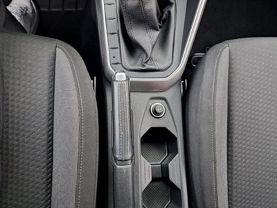 Volkswagen Taigo 1.0 tsi Edition 110cv (10)