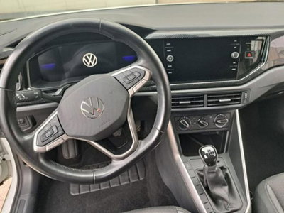 Volkswagen Taigo 1.0 tsi Edition 110cv (14)