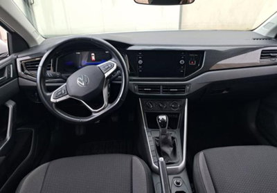 Volkswagen Taigo 1.0 tsi Edition 110cv (15)
