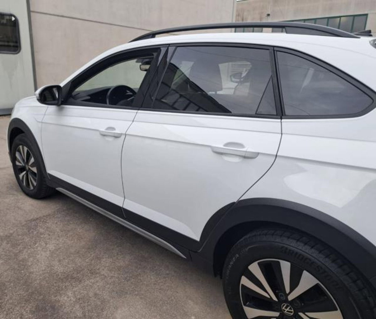 Volkswagen Taigo 1.0 tsi Edition 110cv (19)