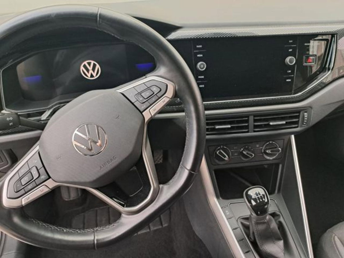 Volkswagen Taigo 1.0 tsi Edition 110cv (7)