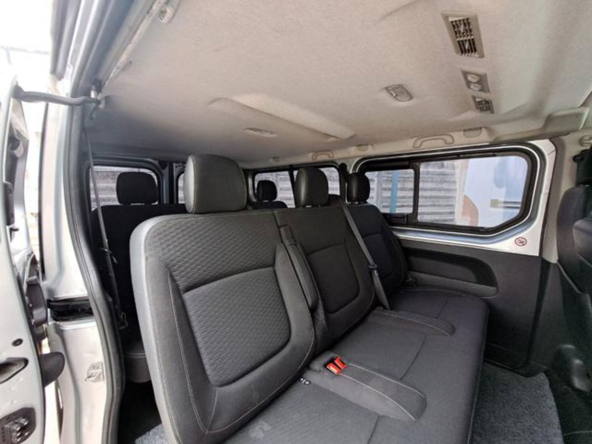 Opel Vivaro Furgone 29 1.6 CDTI 120CV S&S PL-TN Combi (10)
