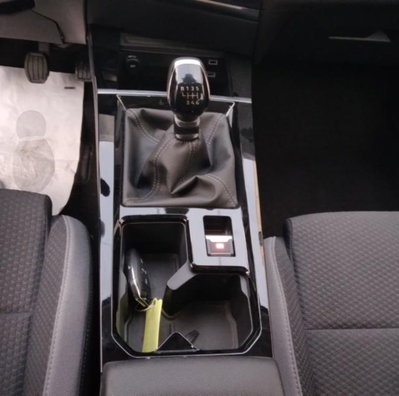 Opel Astra 1.2 Turbo 110 CV Elegance (13)