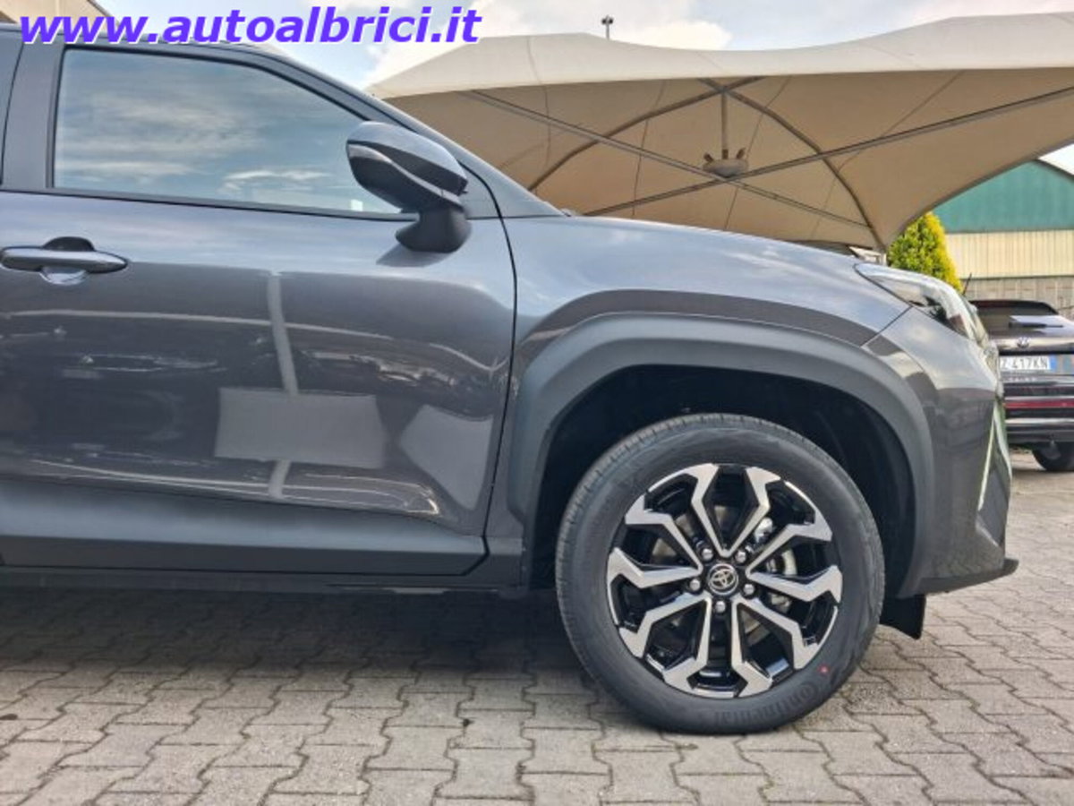 Toyota Yaris Cross 1.5h GR Sport Black Sky fwd 116cv e-cvt (11)