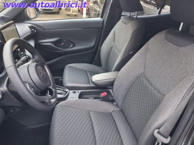Toyota Yaris Cross 1.5h GR Sport Black Sky fwd 116cv e-cvt (16)