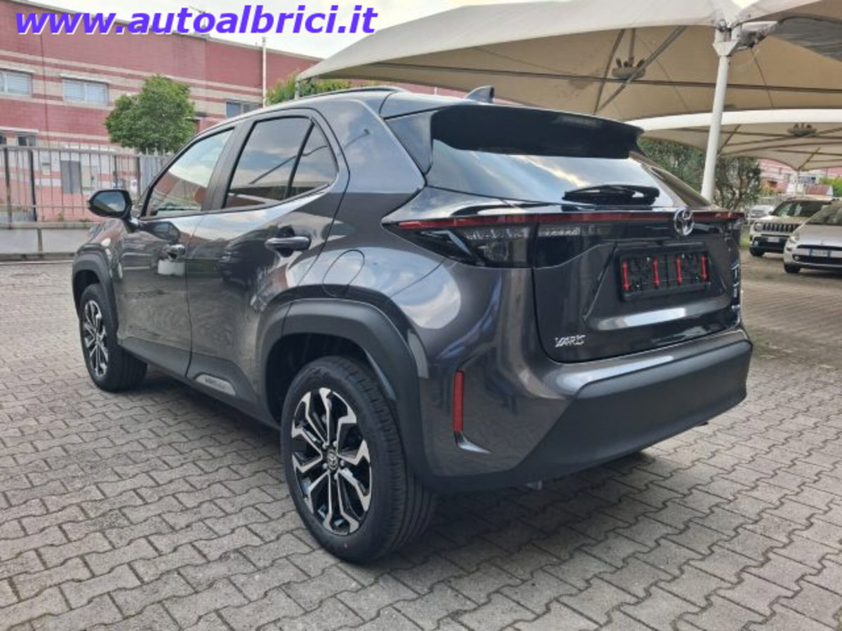 Toyota Yaris Cross 1.5h GR Sport Black Sky fwd 116cv e-cvt (6)