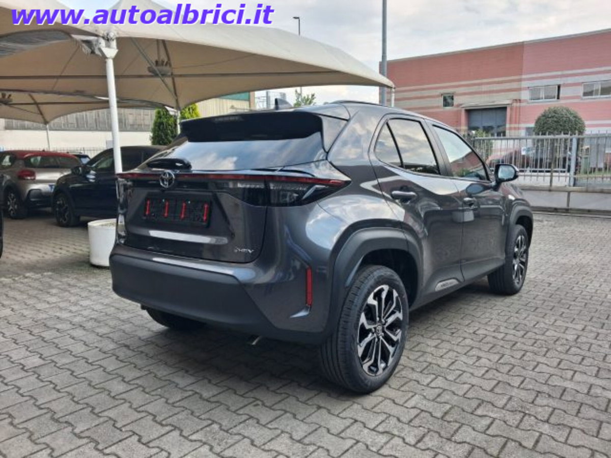 Toyota Yaris Cross 1.5h GR Sport Black Sky fwd 116cv e-cvt (8)