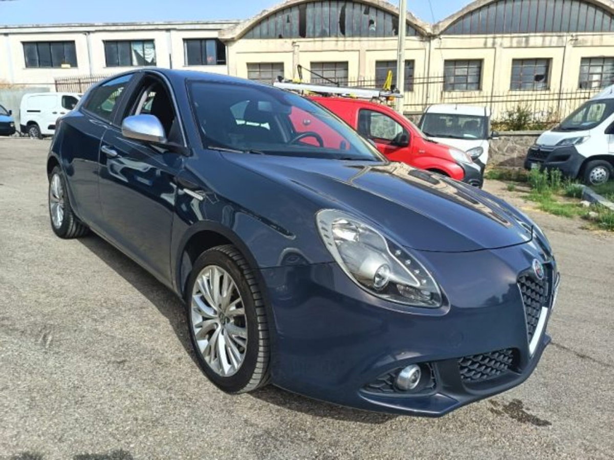 Alfa Romeo Giulietta 2.0 JTDm Super 150cv (3)