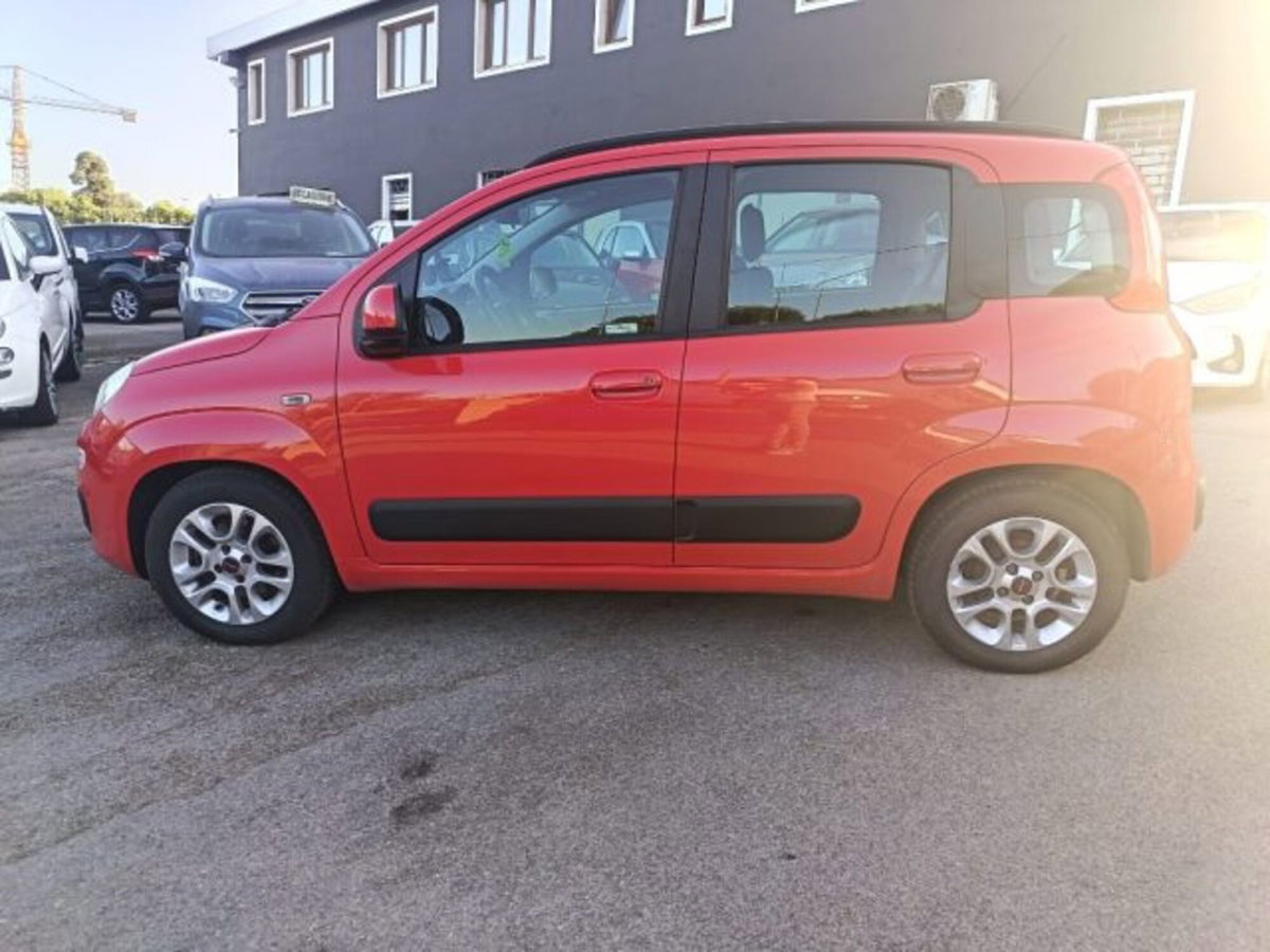 Fiat Panda 1.3 MJT 95 CV S&S Lounge (4)