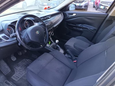 Alfa Romeo Giulietta 2.0 JTDm-2 Exclusive 140cv (9)