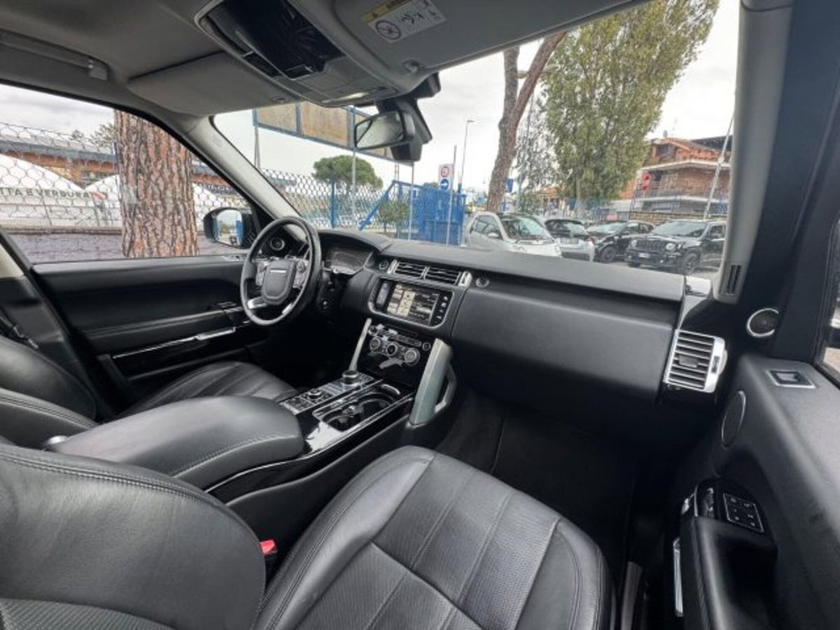 Land Rover Range Rover 3.0 TDV6 Vogue (14)