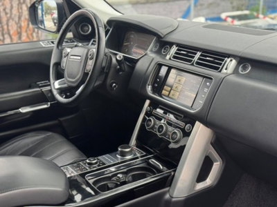 Land Rover Range Rover 3.0 TDV6 Vogue (15)