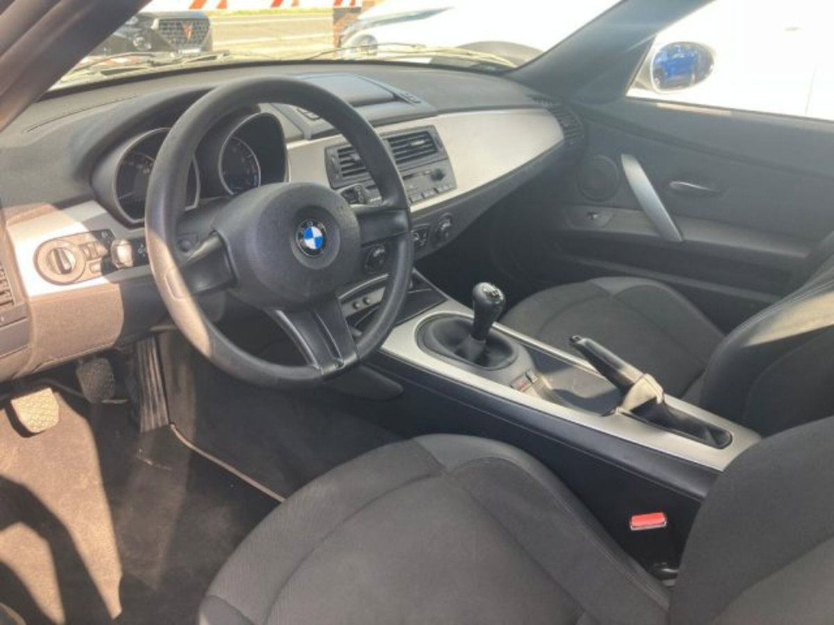 BMW Z4 Cabrio Z4 2.0i cat Roadster (10)