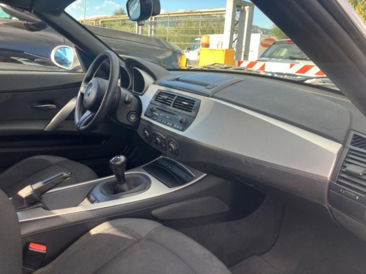 BMW Z4 Cabrio Z4 2.0i cat Roadster (11)