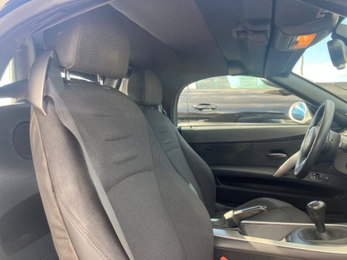 BMW Z4 Cabrio Z4 2.0i cat Roadster (12)