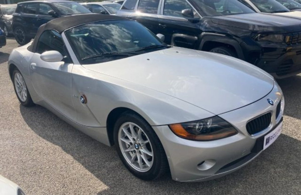 BMW Z4 Cabrio Z4 2.0i cat Roadster (2)