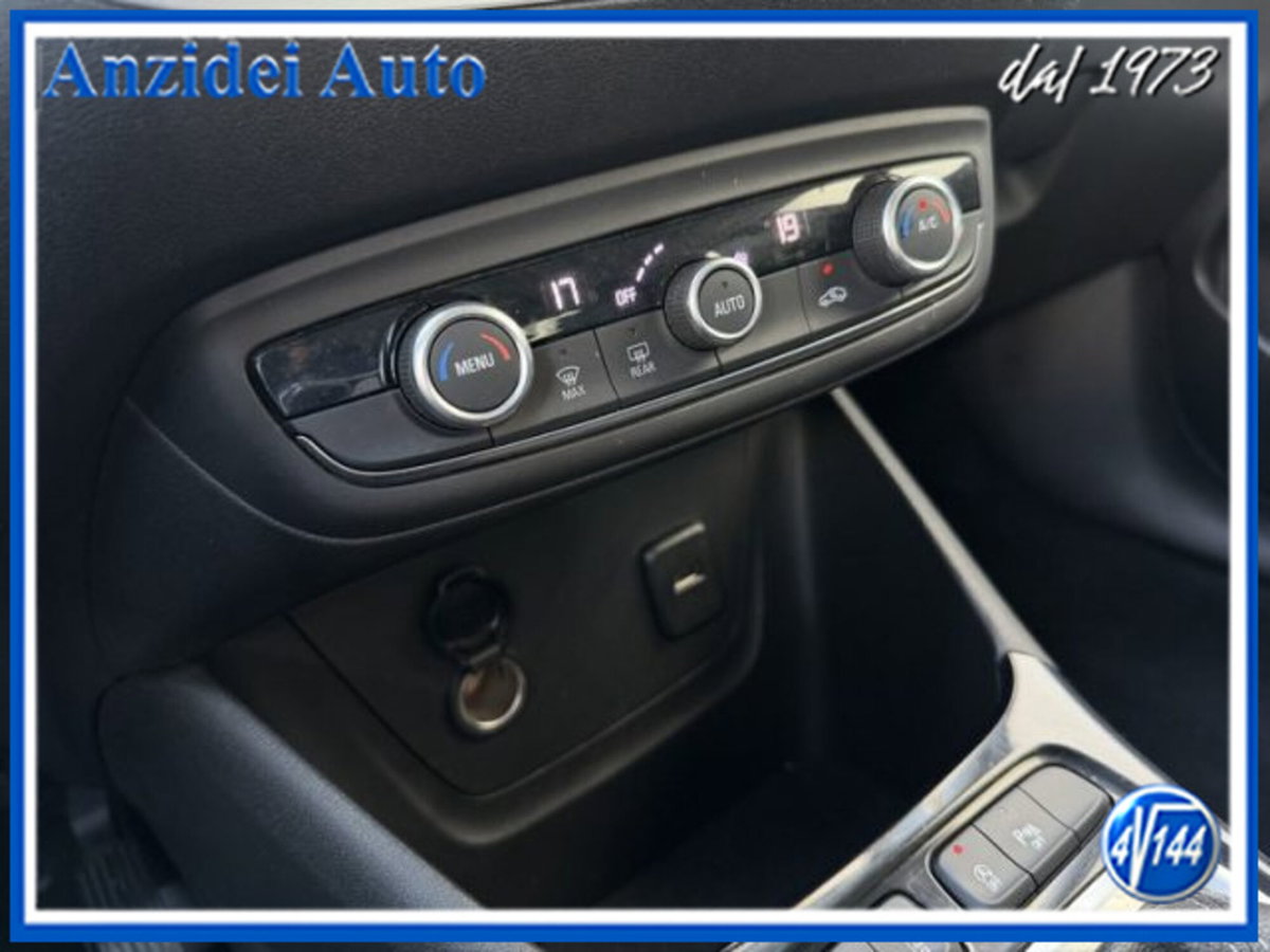 Opel Crossland 1.2 12V Start&Stop Design & Tech (14)