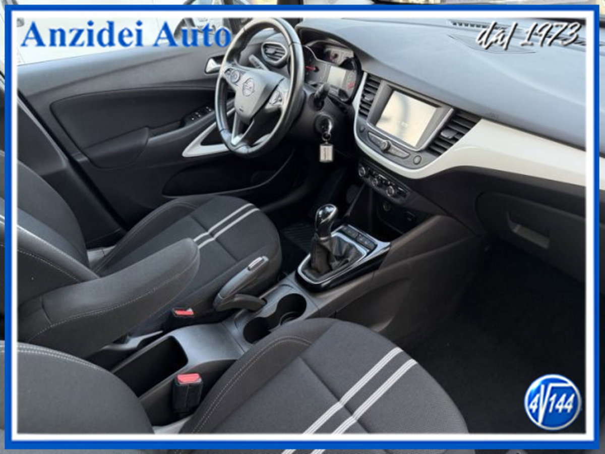 Opel Crossland 1.2 12V Start&Stop Design & Tech (8)