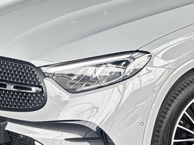 Mercedes-Benz GLC SUV 300 de phev AMG Line Premium 4matic auto (5)