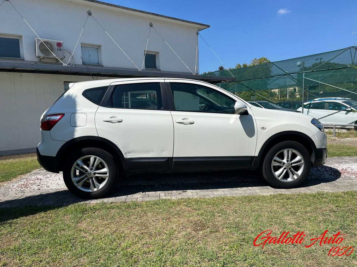 Nissan Qashqai 2.0 16V Acenta (15)