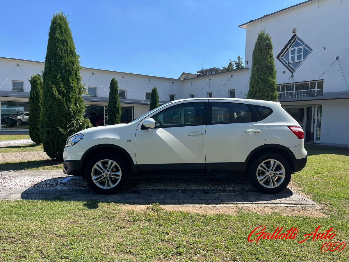 Nissan Qashqai 2.0 16V Acenta (3)