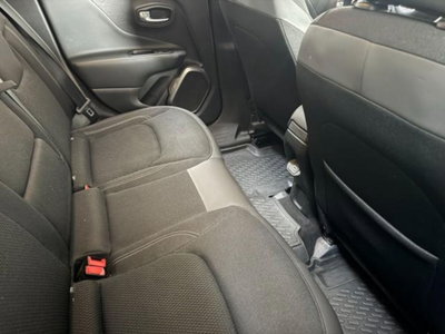 Jeep Renegade 1.6 Mjt 120 CV Limited (10)