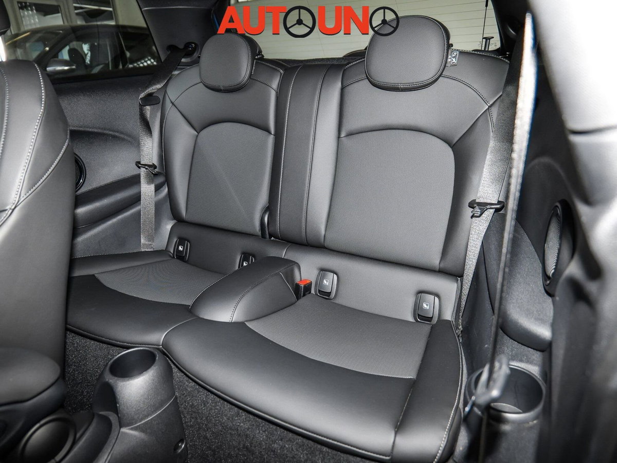 MINI Mini 1.5 One JCW (15)