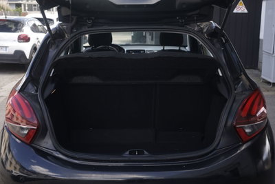 Peugeot 208 82 5 porte Allure (18)