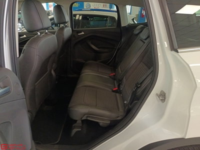 Ford Kuga 2.0 TDCI 150 CV S&S 4WD Titanium (8)