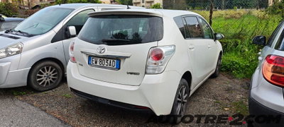 Toyota Verso 1.6 D-4D Active (2)