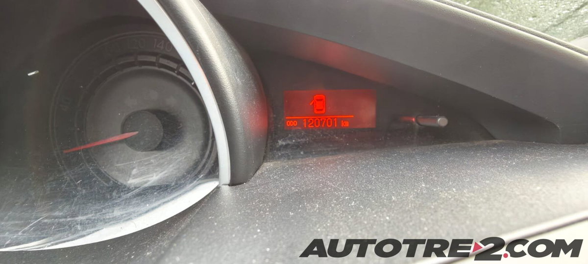 Toyota Verso 1.6 D-4D Active (4)