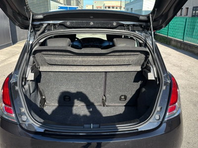 Lancia Ypsilon 1.0 FireFly 5 porte S&S Hybrid Silver Plus (16)
