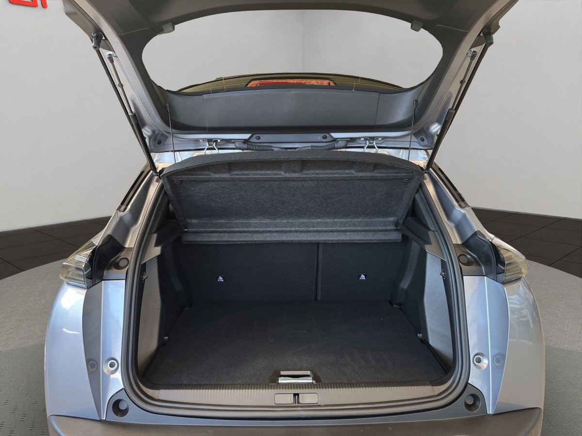 Peugeot 2008 1.2 hybrid GT 145cv e-dcs6 (7)