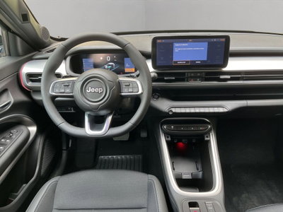 Jeep Avenger 1.2 turbo e-hybrid mhev Summit fwd 110cv edct6 (15)