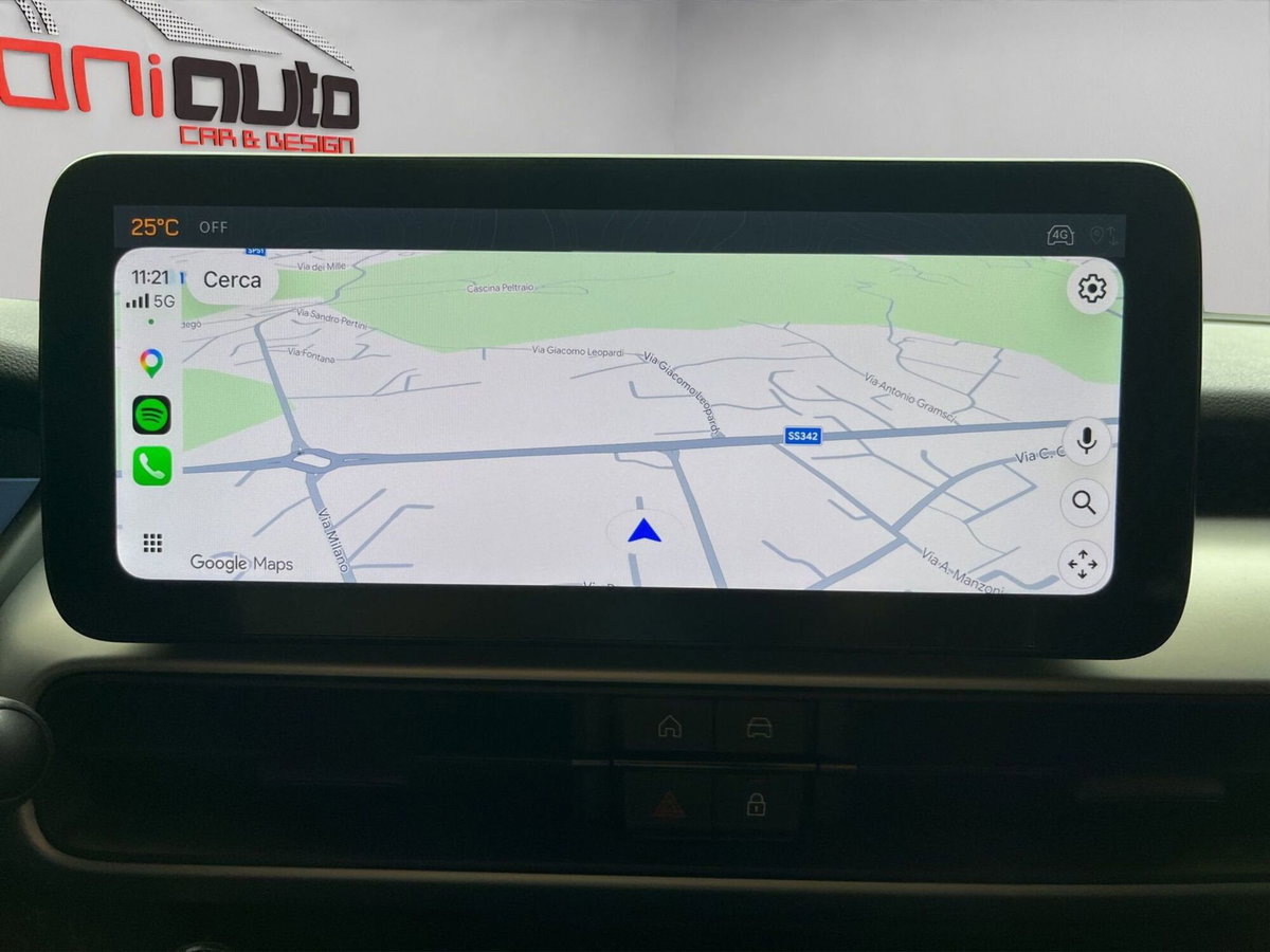 Jeep Avenger 1.2 turbo e-hybrid mhev Summit fwd 110cv edct6 (19)