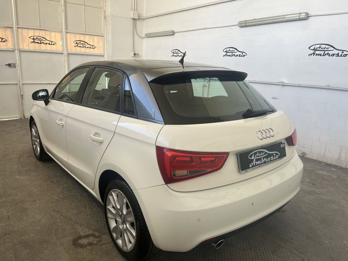 Audi A1 Sportback 1.4 TDI (5)