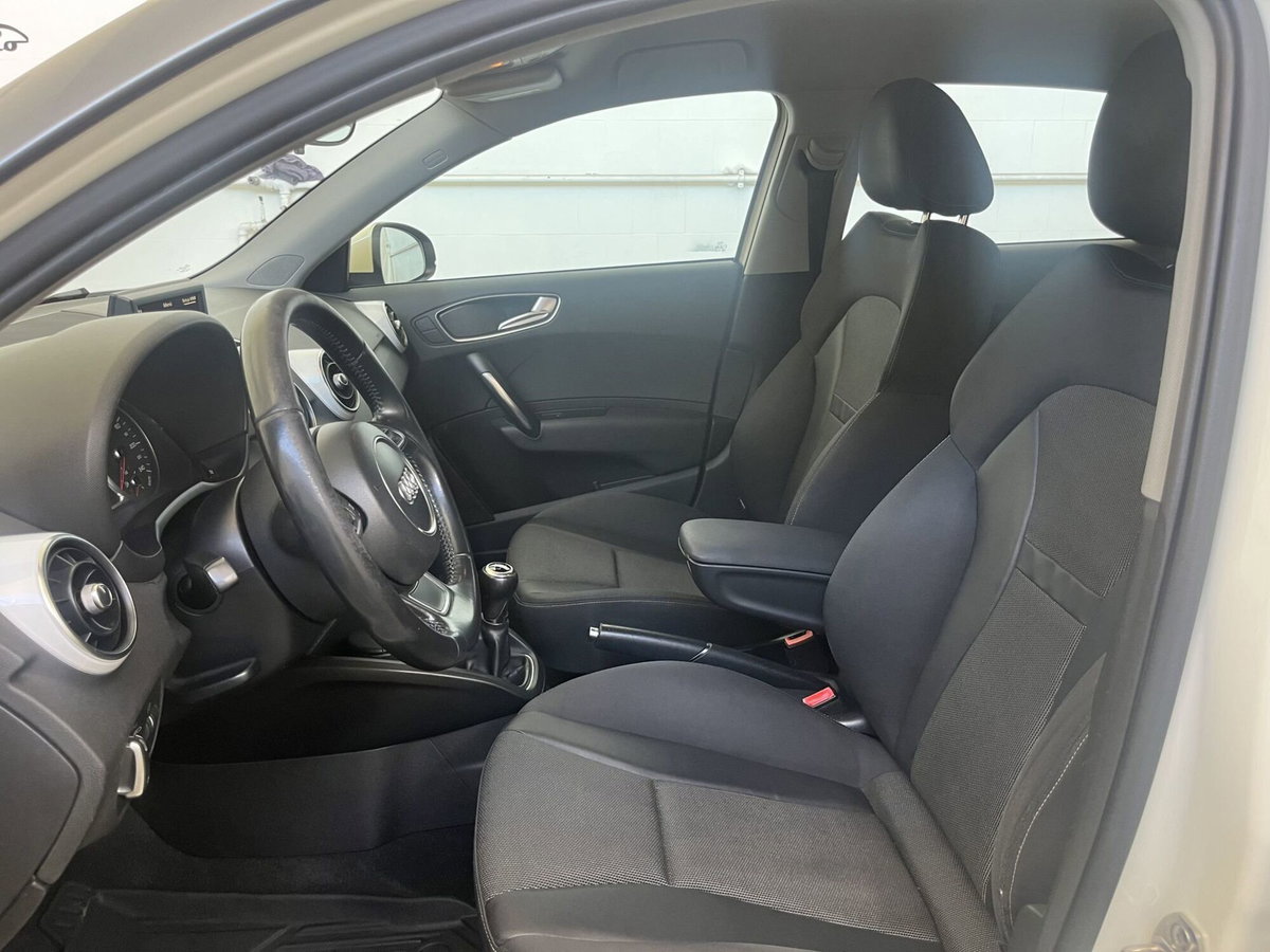 Audi A1 Sportback 1.4 TDI (7)