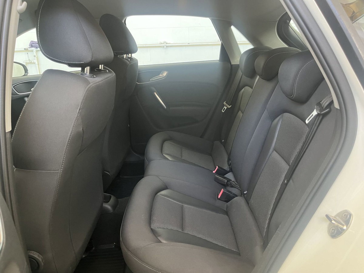 Audi A1 Sportback 1.4 TDI (8)