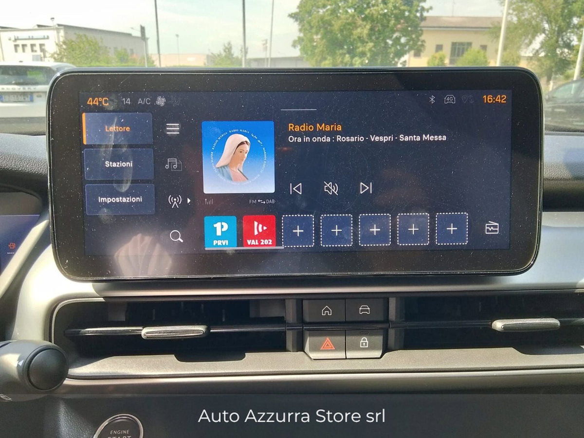 Jeep Avenger 1.2 turbo e-hybrid mhev Altitude fwd 110cv edct6 (13)