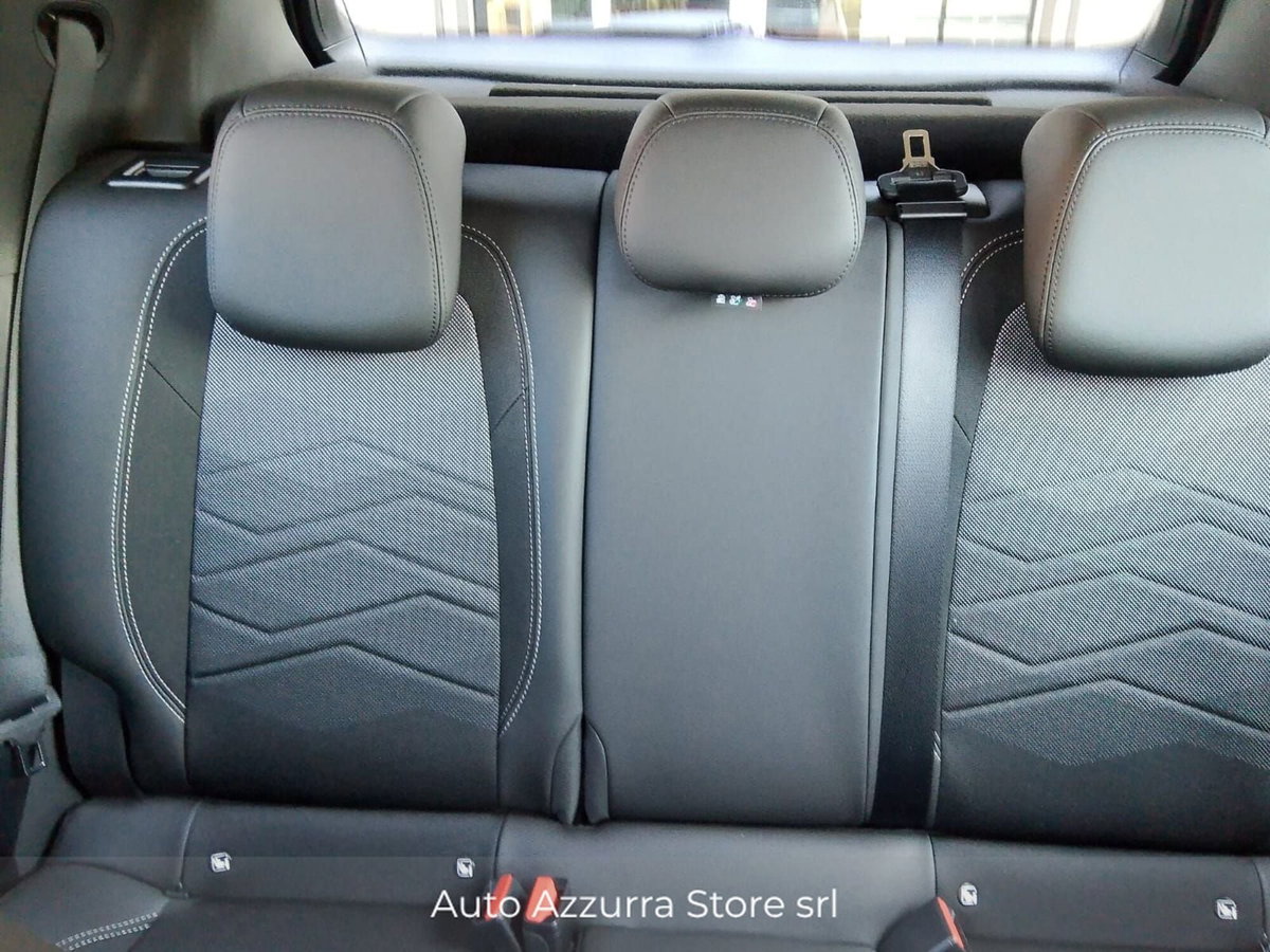 Jeep Avenger 1.2 turbo e-hybrid mhev Altitude fwd 110cv edct6 (15)