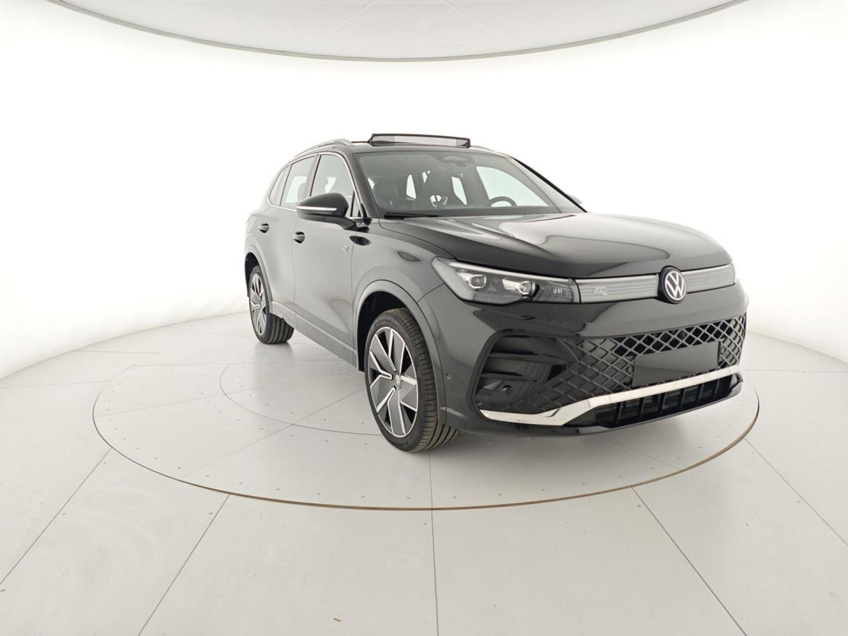 Volkswagen Tiguan 2.0 tdi R-Line 4motion 193cv dsg