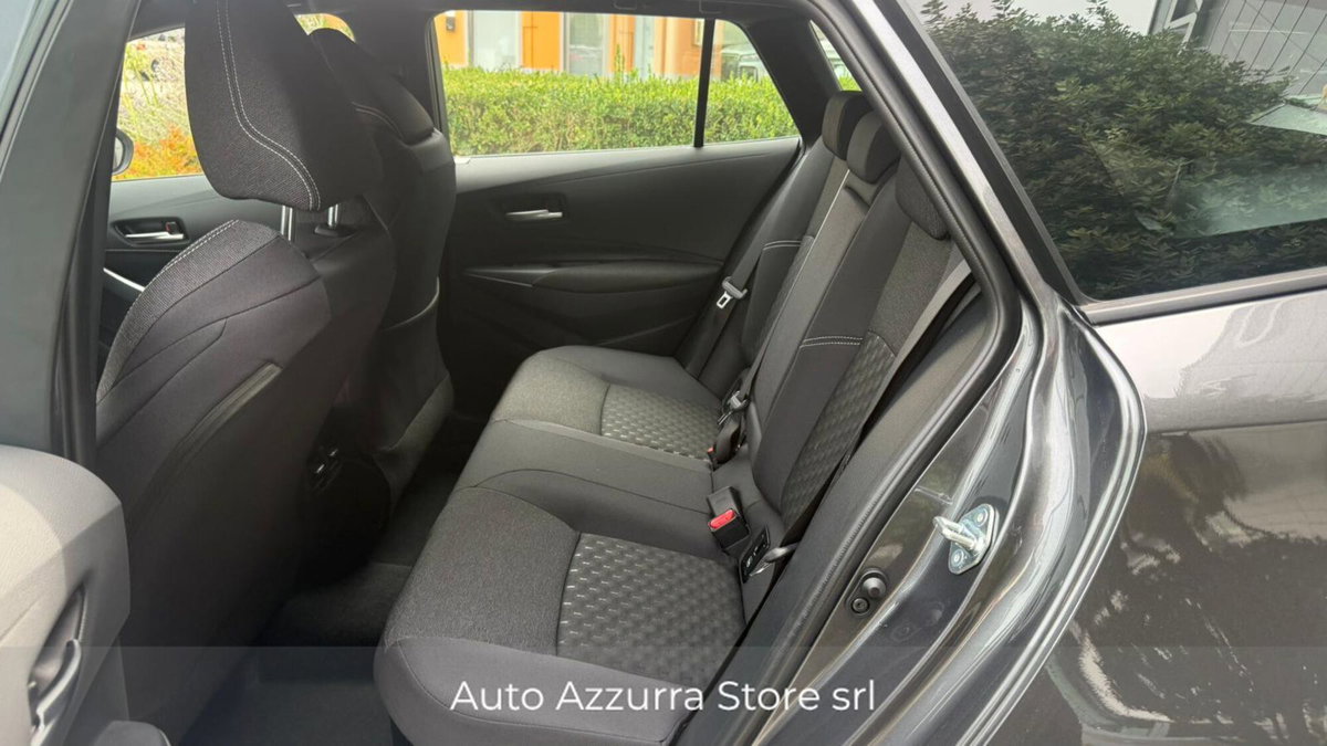 Toyota Corolla Touring Sports 1.8h Active auto (15)