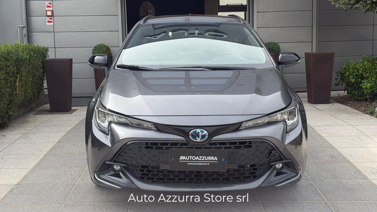 Toyota Corolla Touring Sports 1.8h Active auto (2)