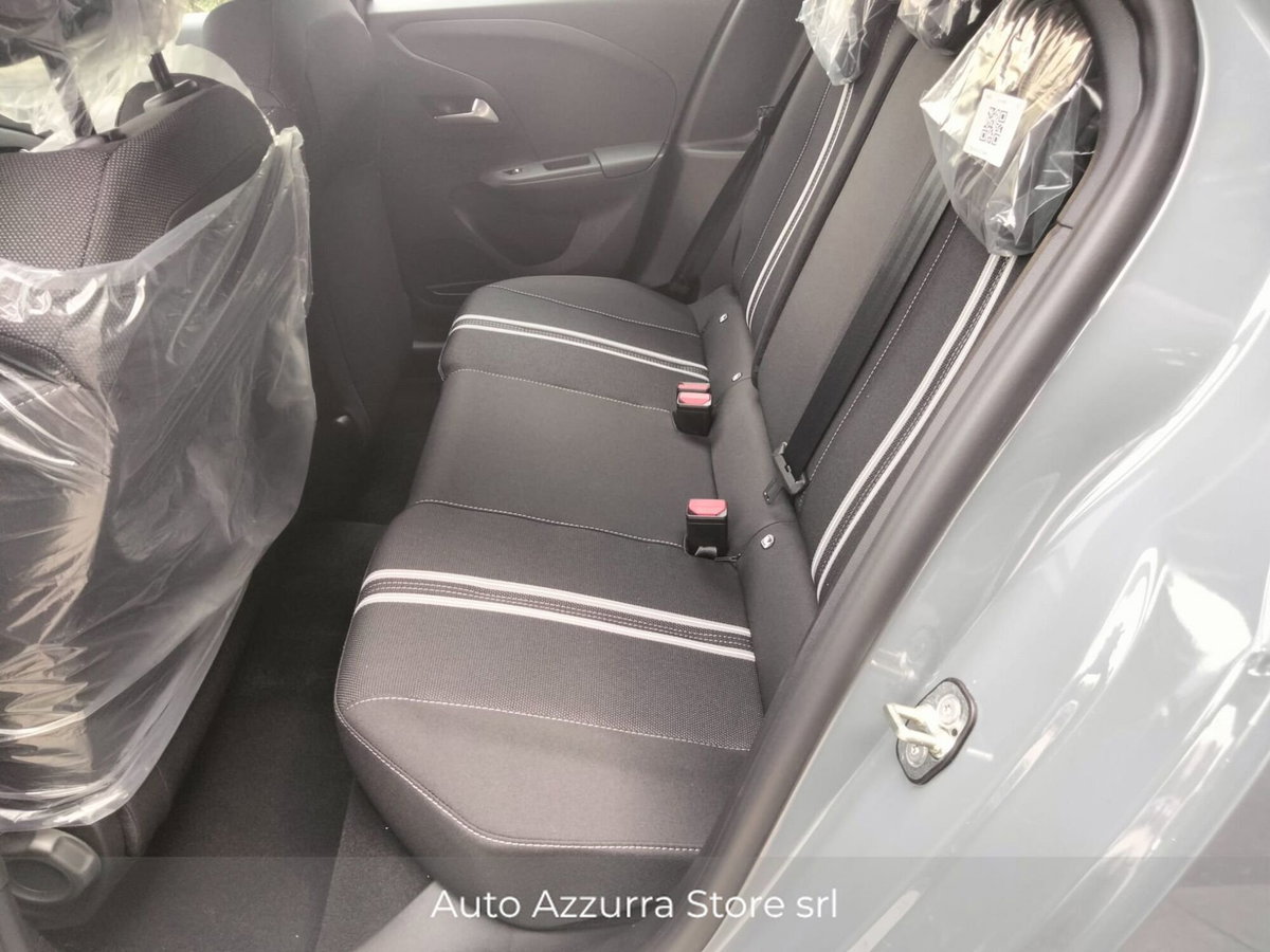 Opel Corsa 1.2 100 CV GS Line (14)