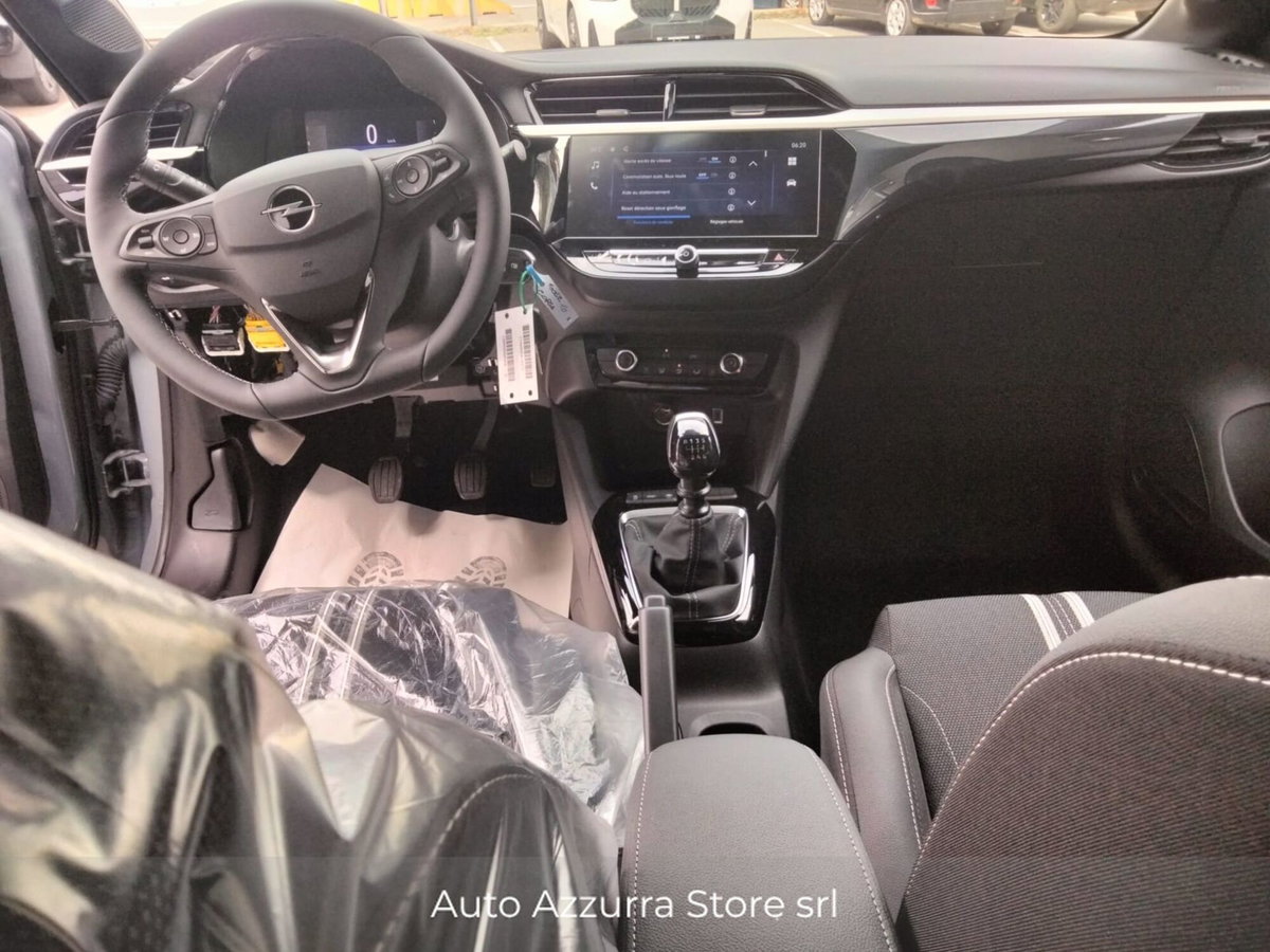Opel Corsa 1.2 100 CV GS Line (9)